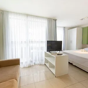 Apartamento Condomínio Beira Mar Golden Tower, Natal